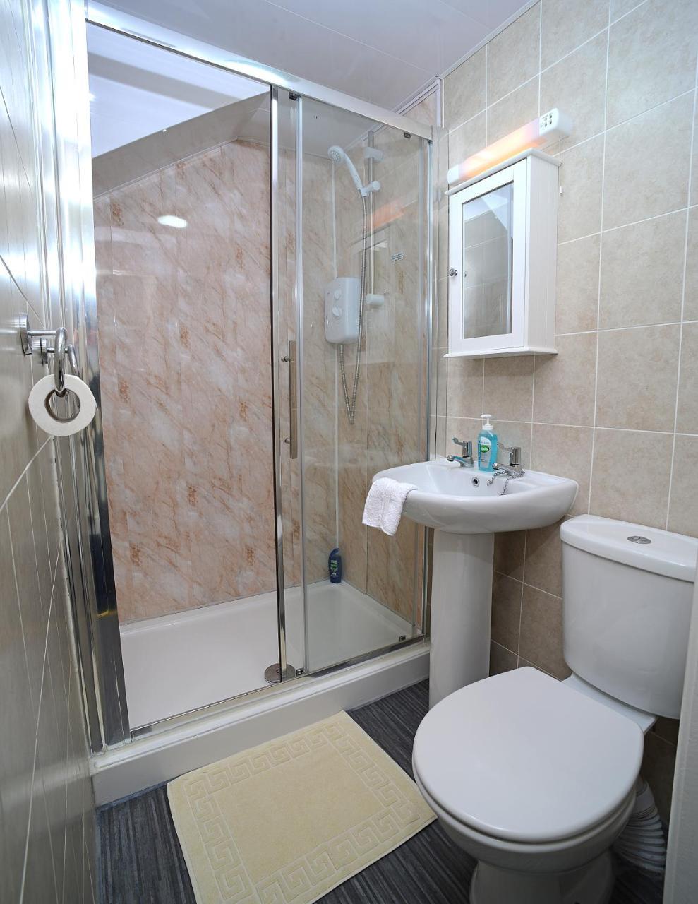 Lynmoore Guest House 블랙풀 외부 사진